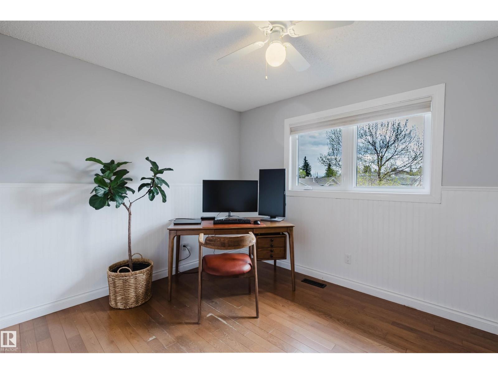 18 HUNTER CT - 43