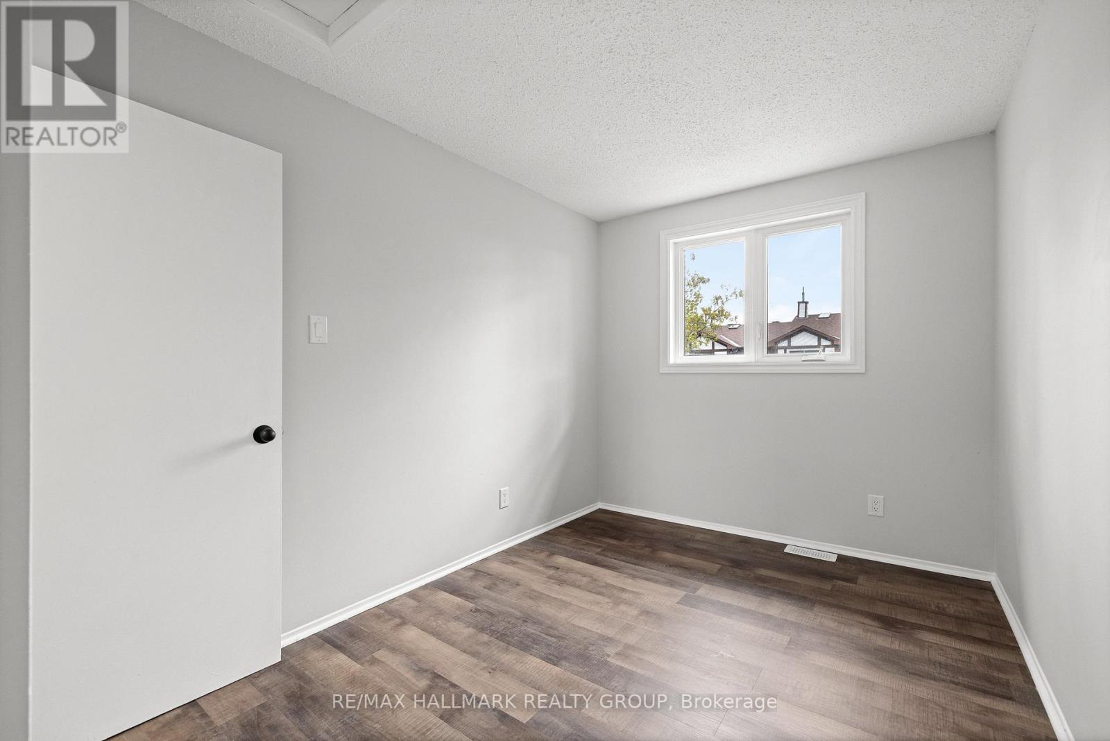 1083 MILLWOOD COURT - 28