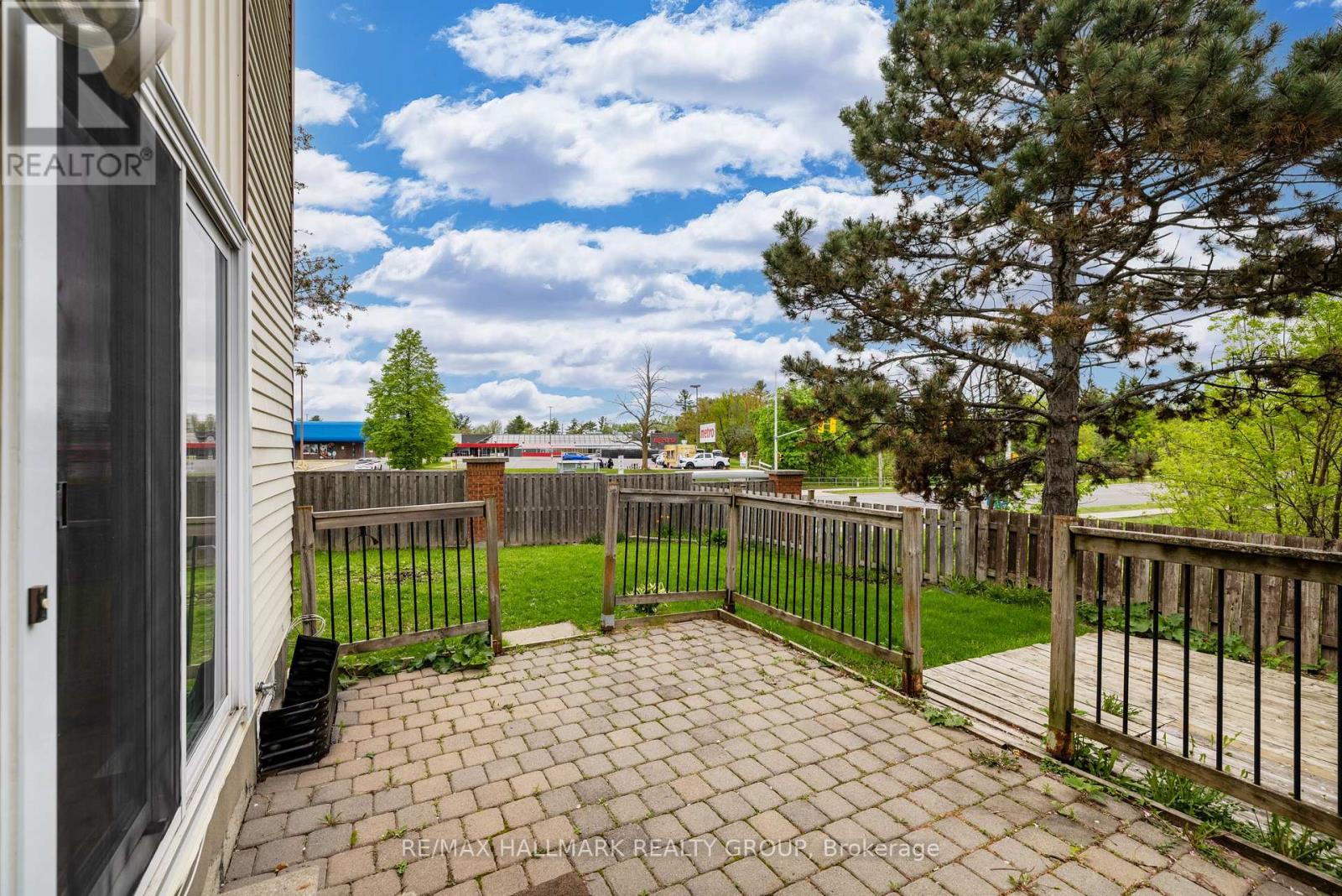 1083 MILLWOOD COURT - 43