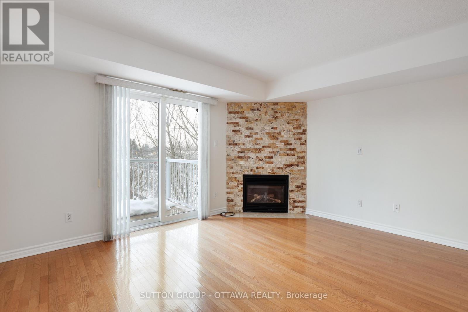 115 TALL PINES PRIVATE - 15