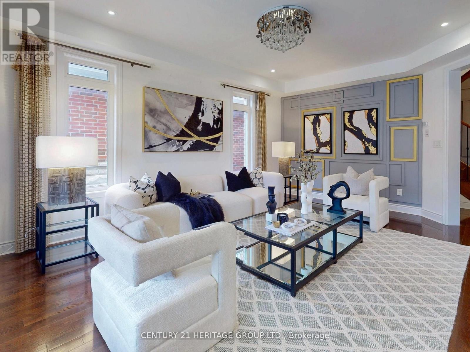 1062 BLACKHALL CRESCENT - 6