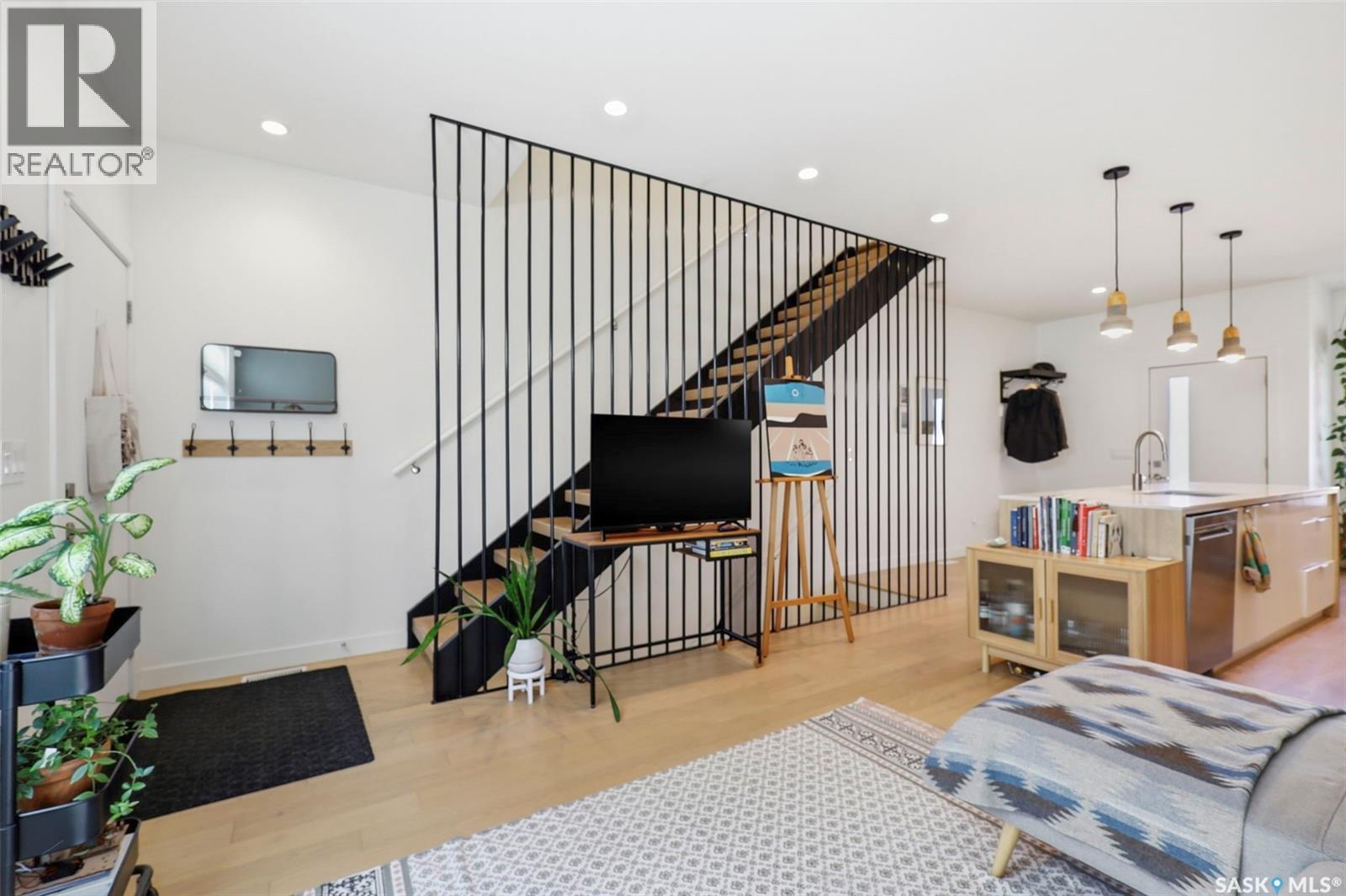 #532 F AVENUE S - 13