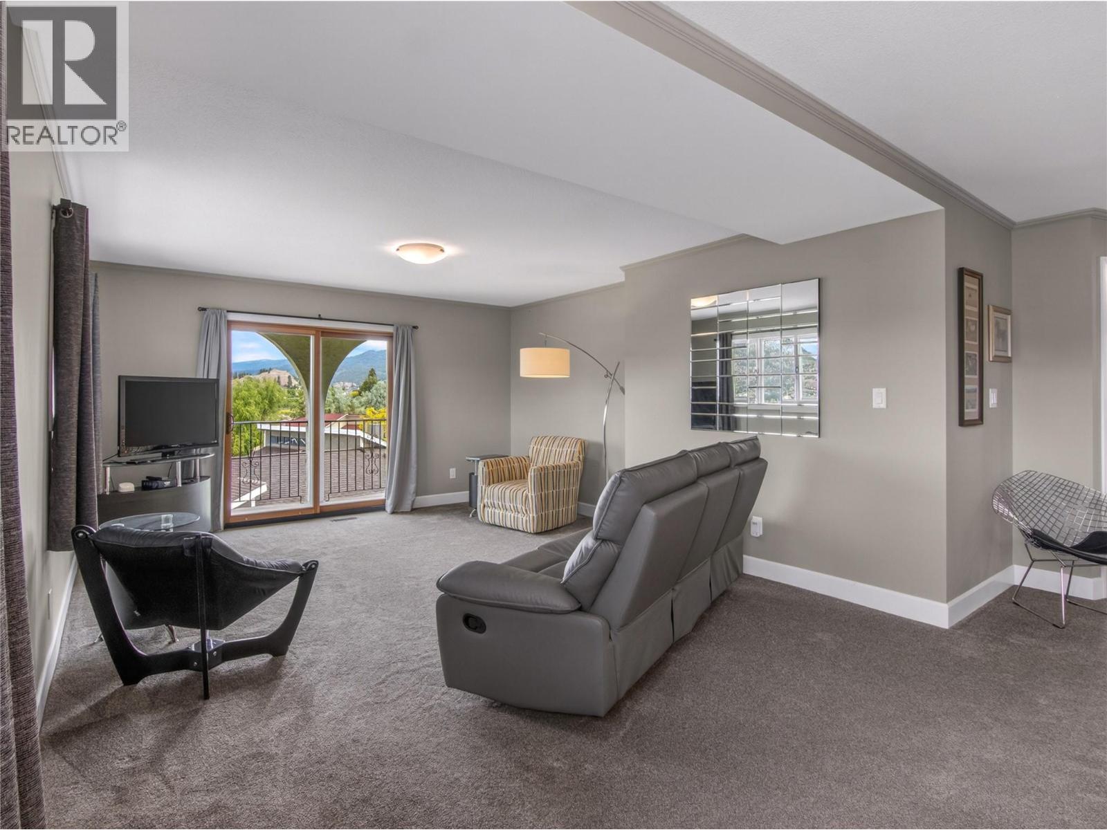 969 Westminster Avenue E, Penticton