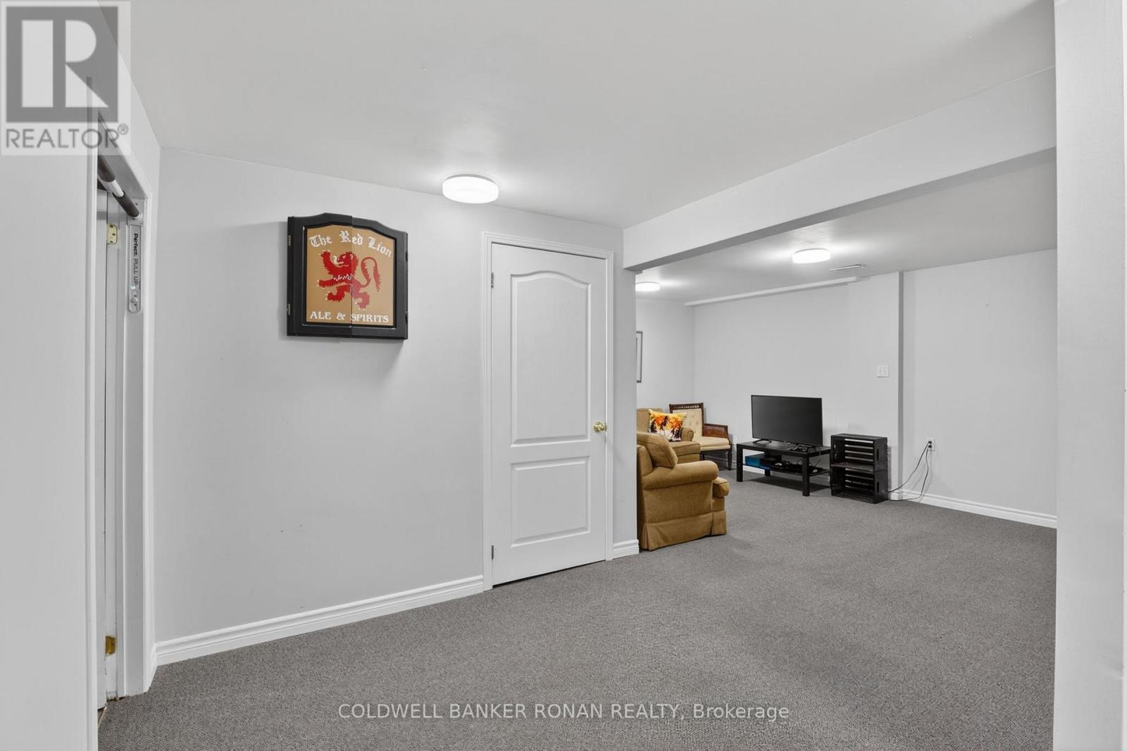 26 PHEASANT COURT - 26