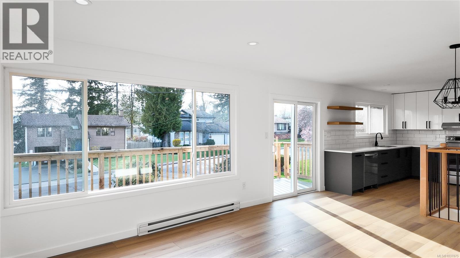 4644 Macintyre Ave, Courtenay