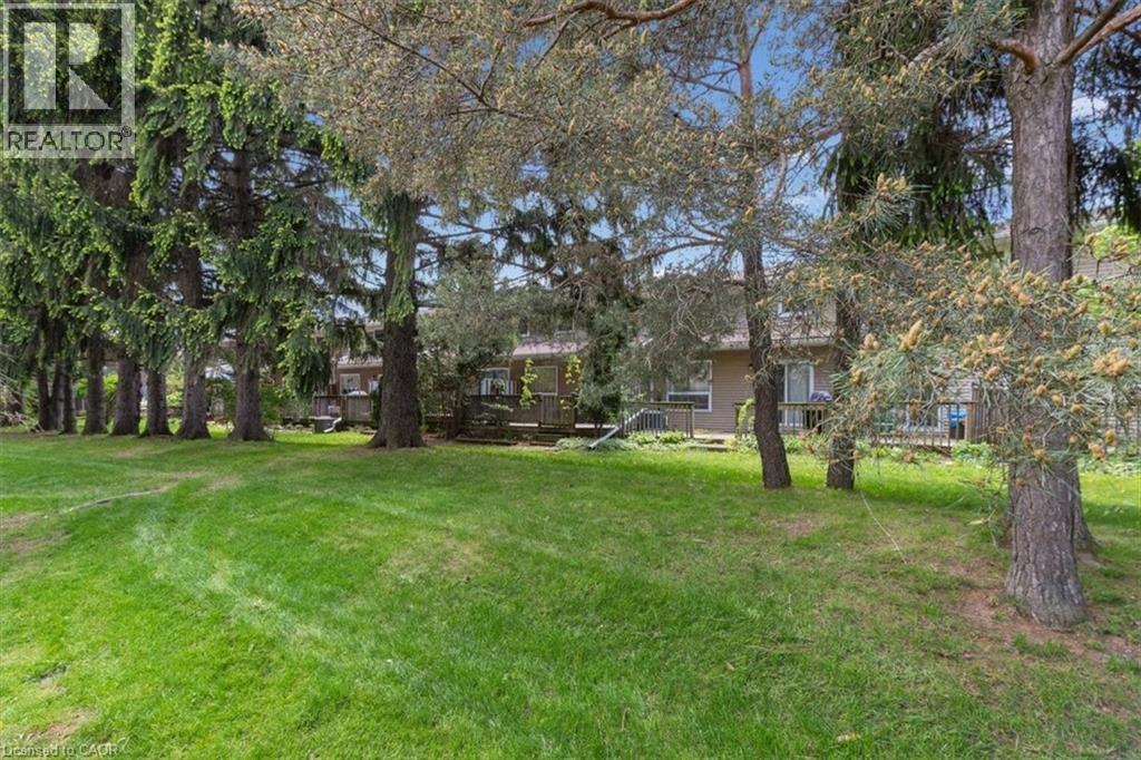 #10 180 HIGHLAND Crescent - 32