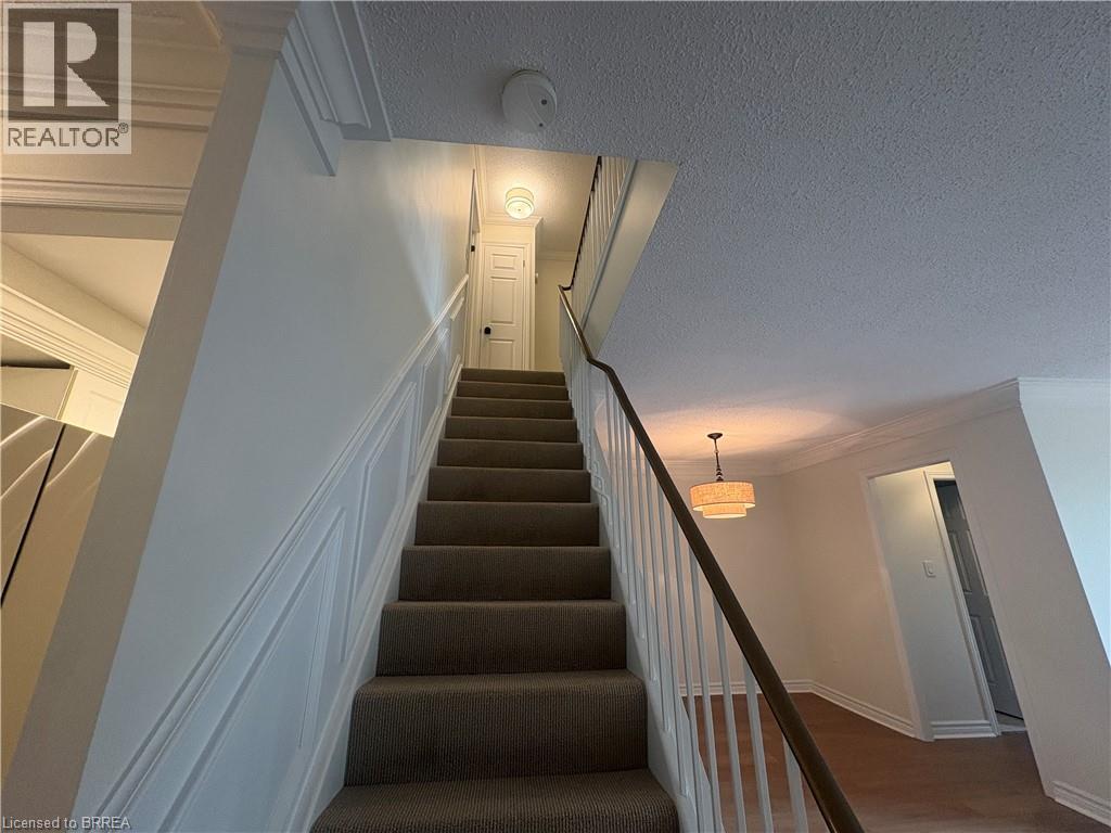 36 HAYHURST Road Unit# 110, Brantford, Ontario, N3R6Y9 — Photo 11