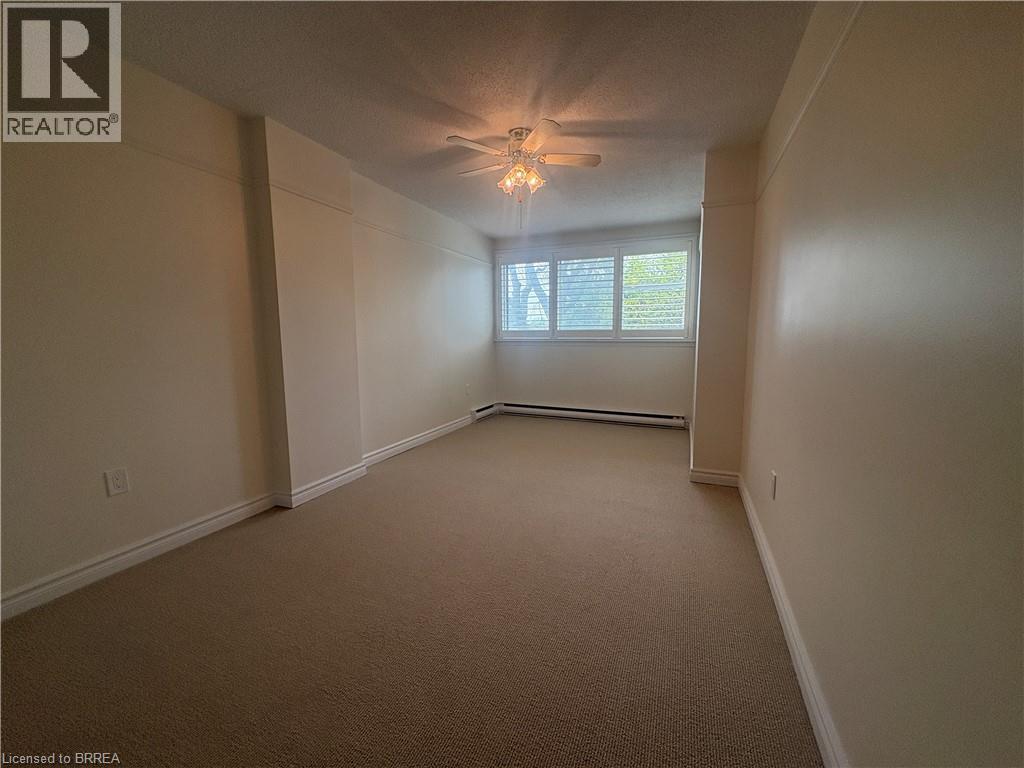 36 HAYHURST Road Unit# 110, Brantford, Ontario, N3R6Y9 — Photo 18