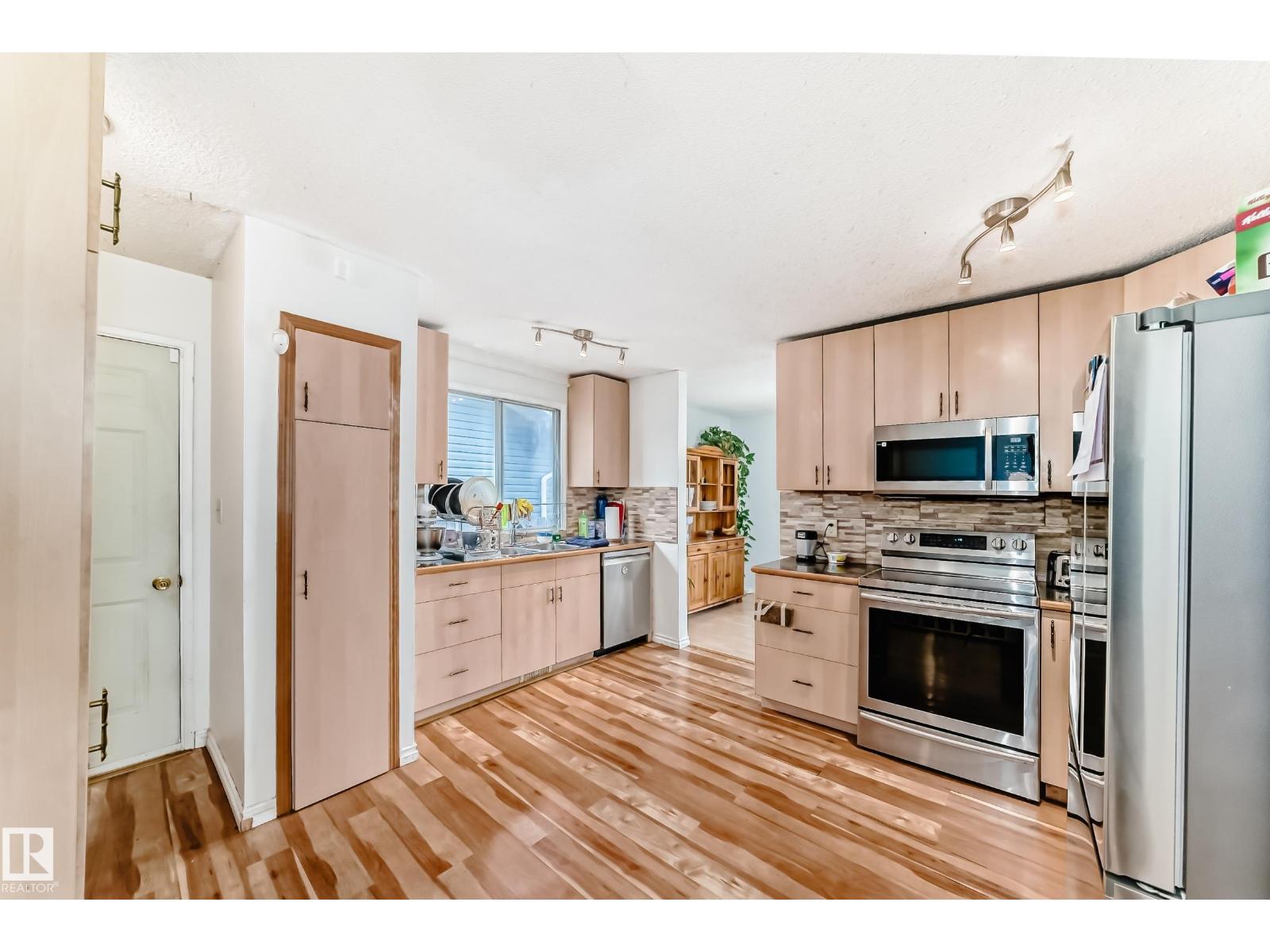 1804 51 ST NW NW - 11