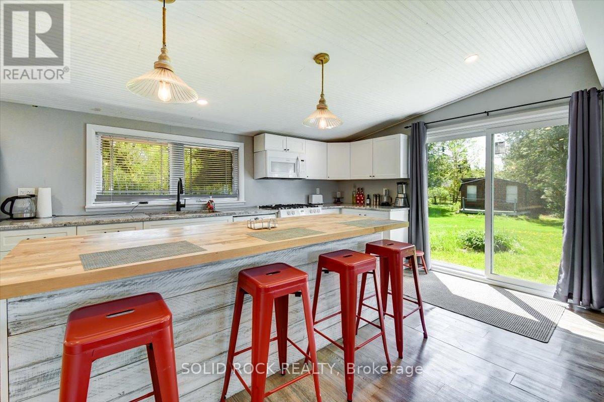 54 LAKE ROAD - 11