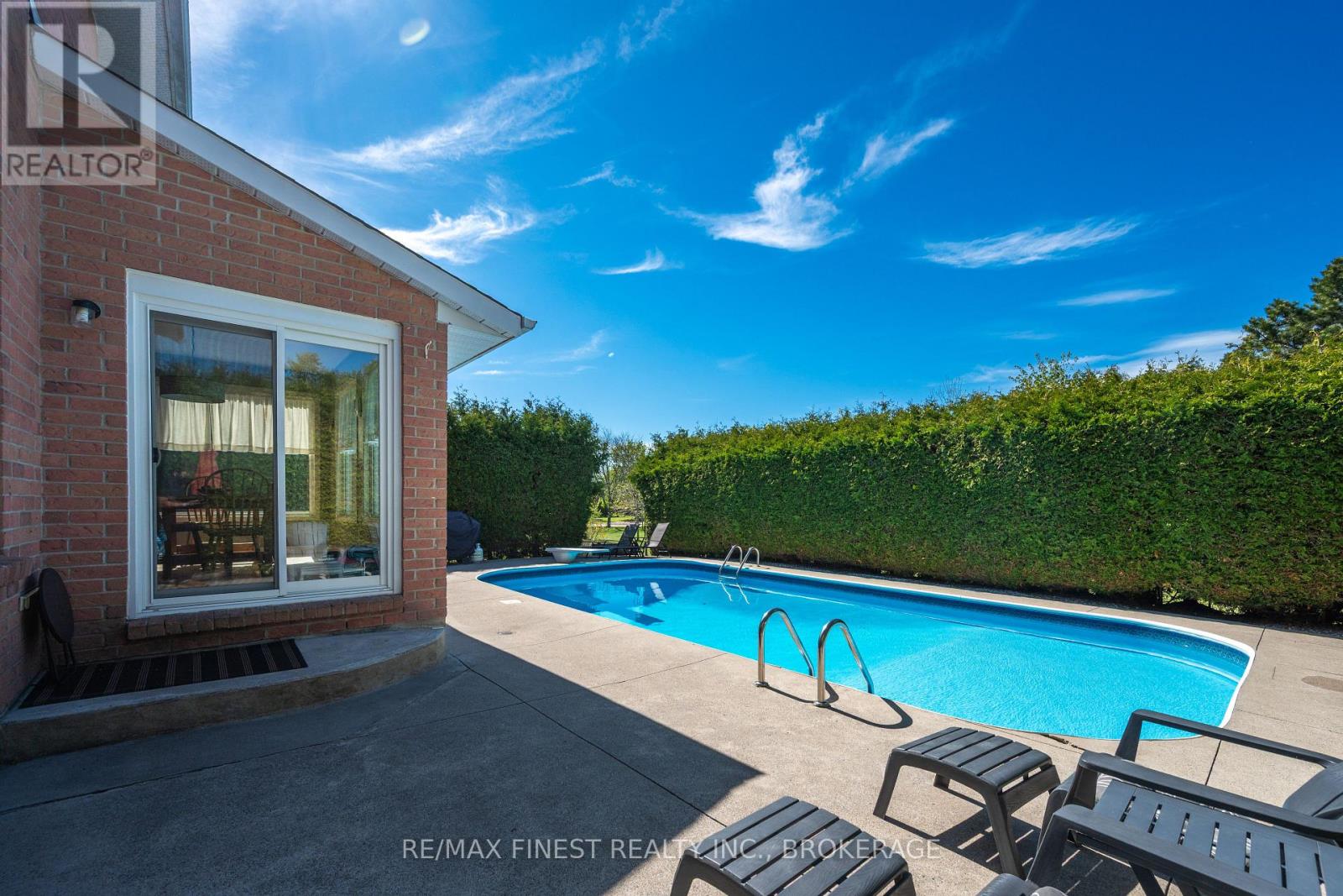 838 WOODSIDE DRIVE - 38