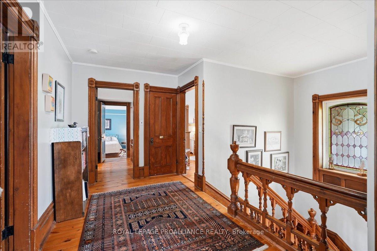 246 COLBORNE STREET - 28
