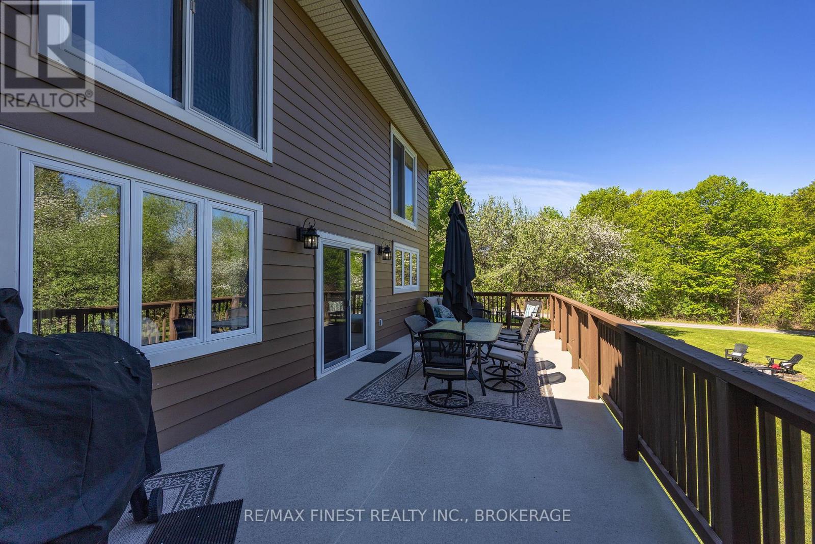 3031 LAKEHEAD ROAD - 46
