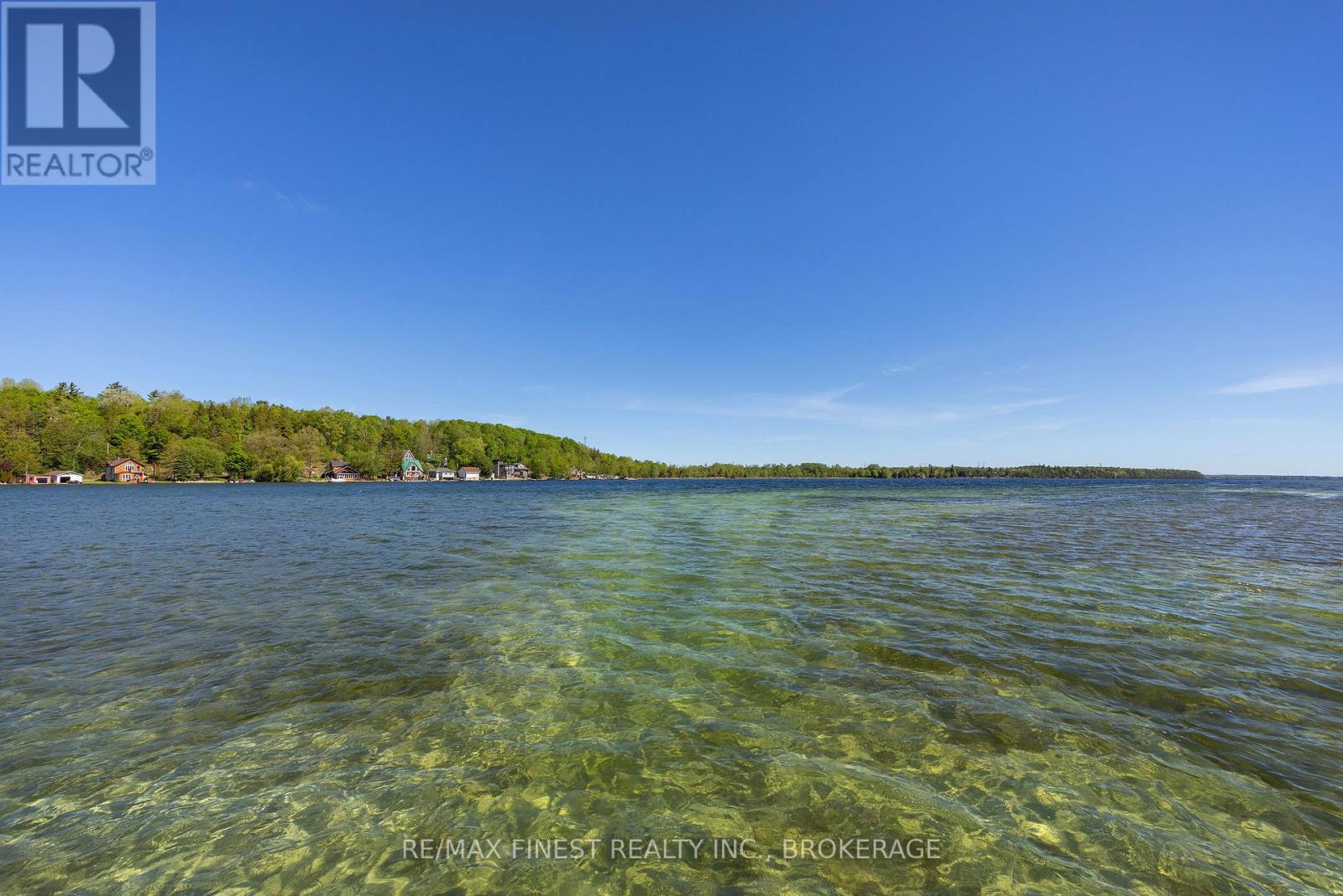 3031 LAKEHEAD ROAD - 36