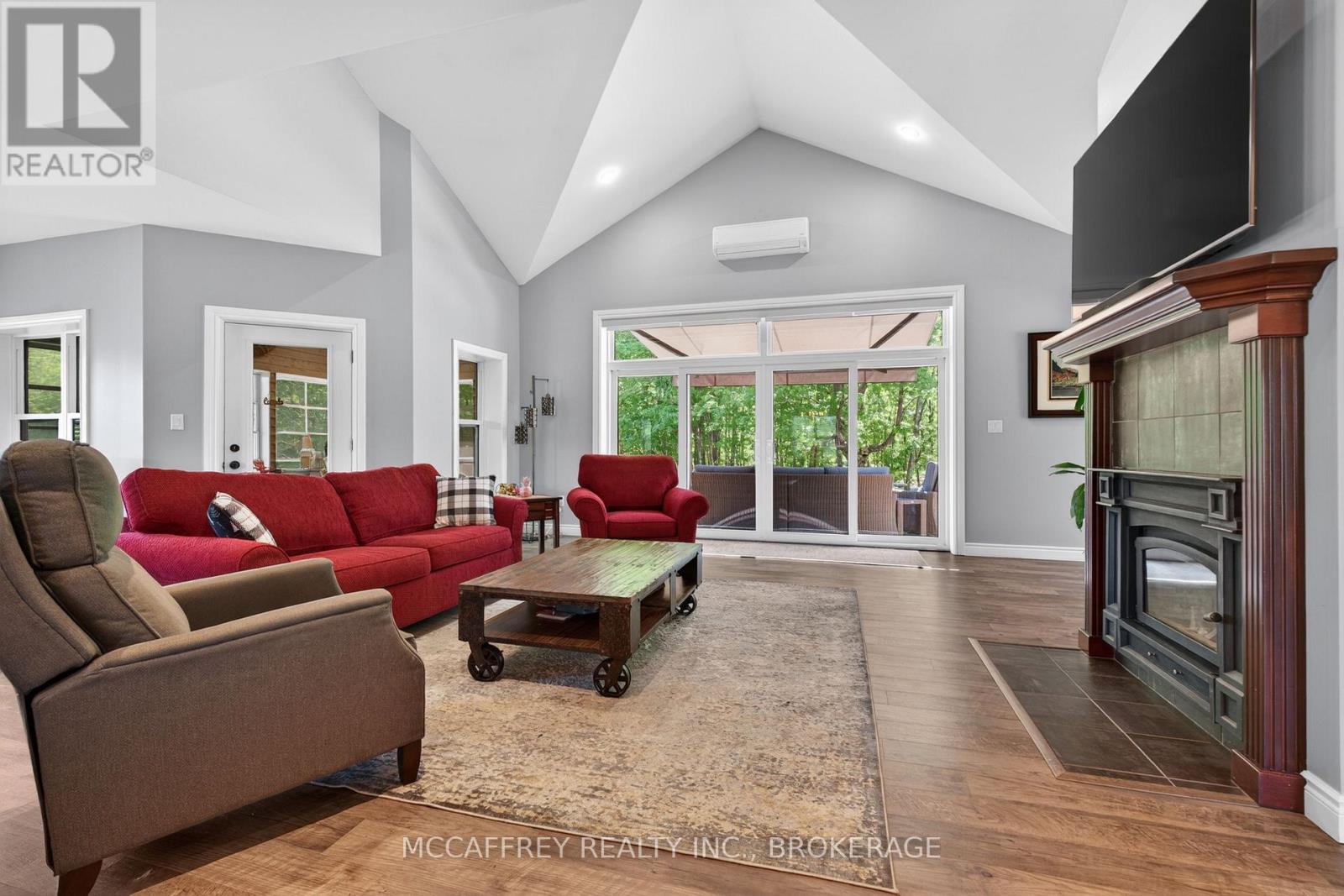 5638 BATTERSEA ROAD - 6
