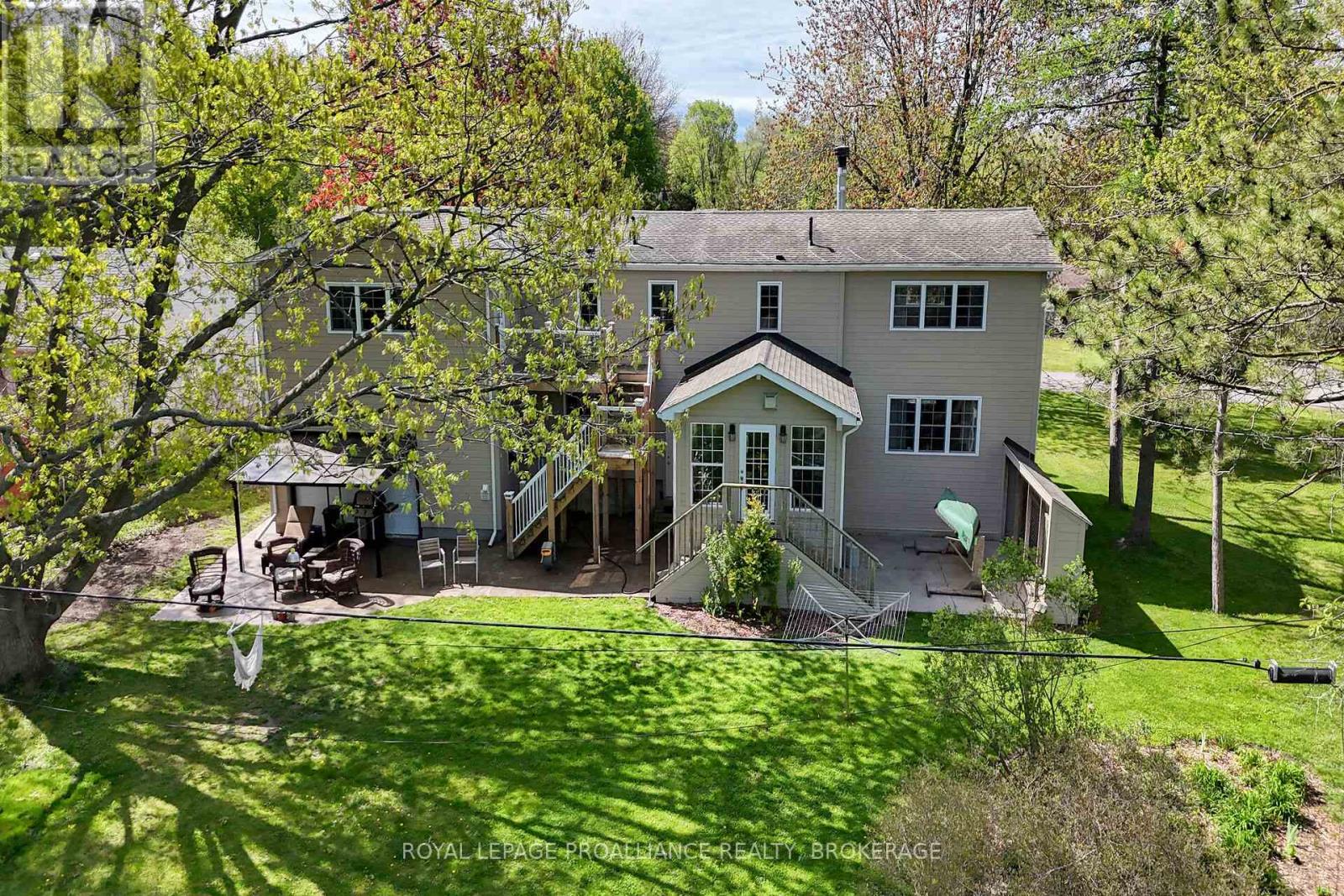 9 GRENVILLE CRESCENT - 50