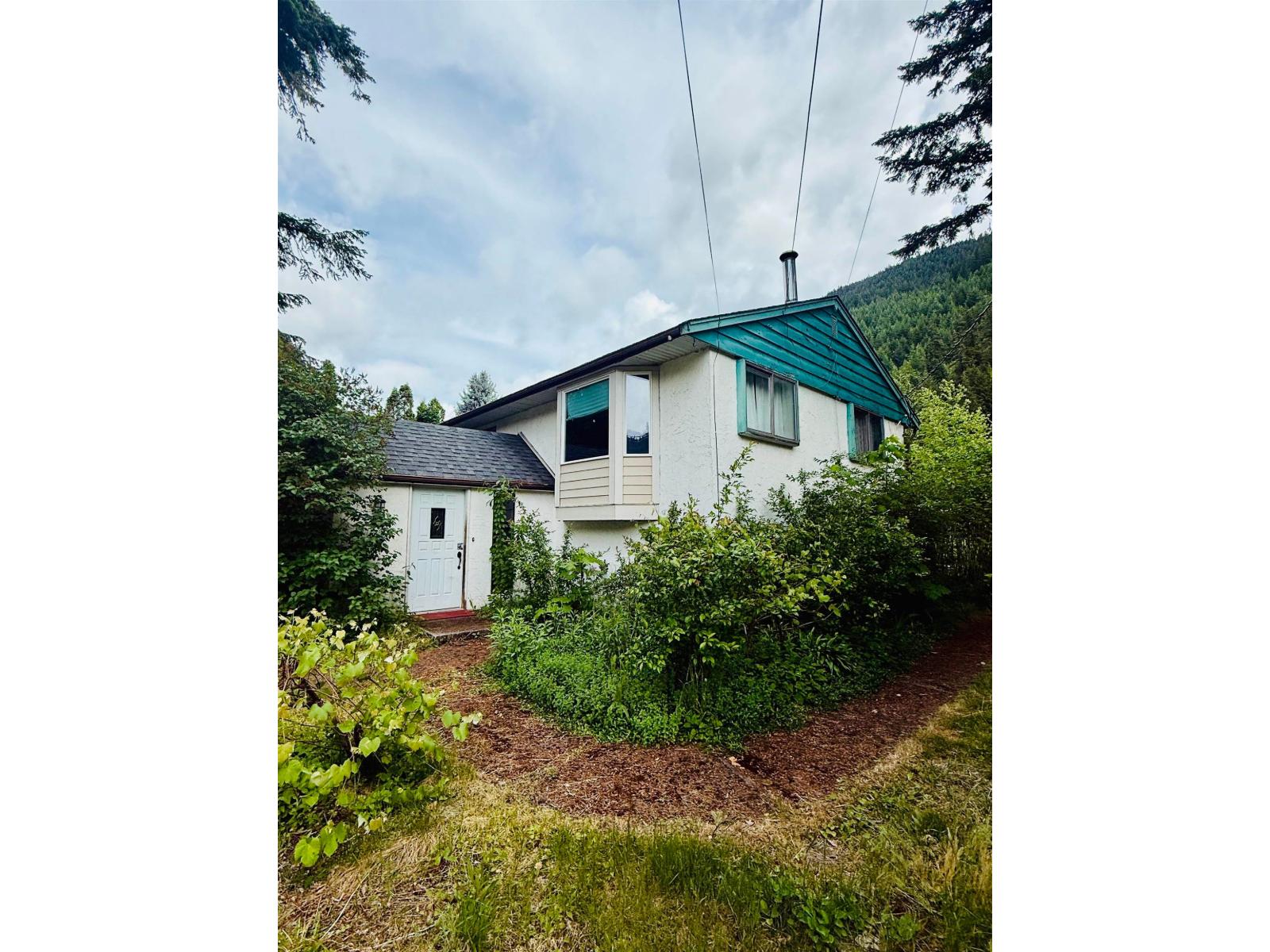47404 MACNEAL Road - main photo