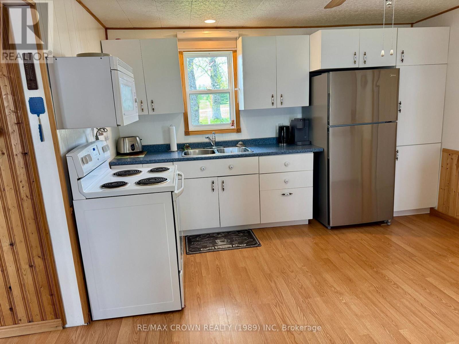 FAUQUIER-STRICKLAND - 715 LAVOIE ROAD - 17