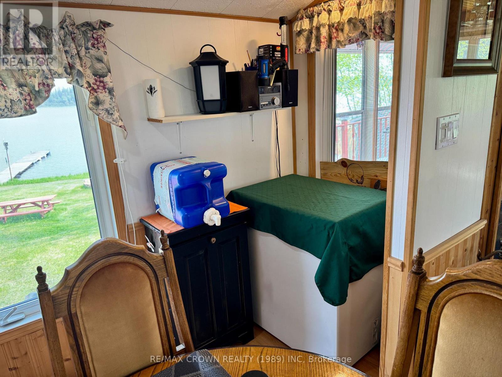 FAUQUIER-STRICKLAND - 715 LAVOIE ROAD - 16