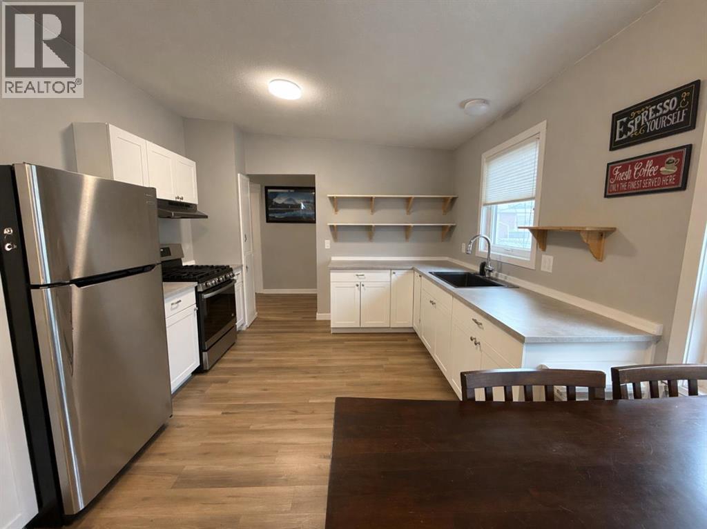 2626 23 Avenue S - 6