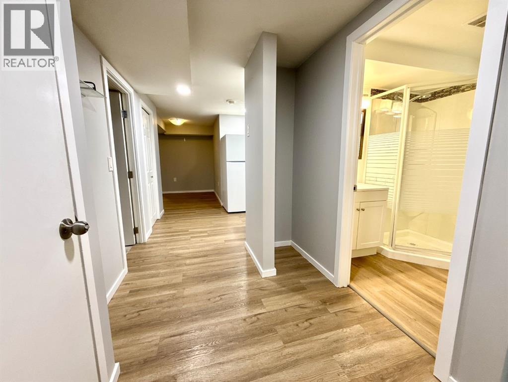2626 23 Avenue S - 16