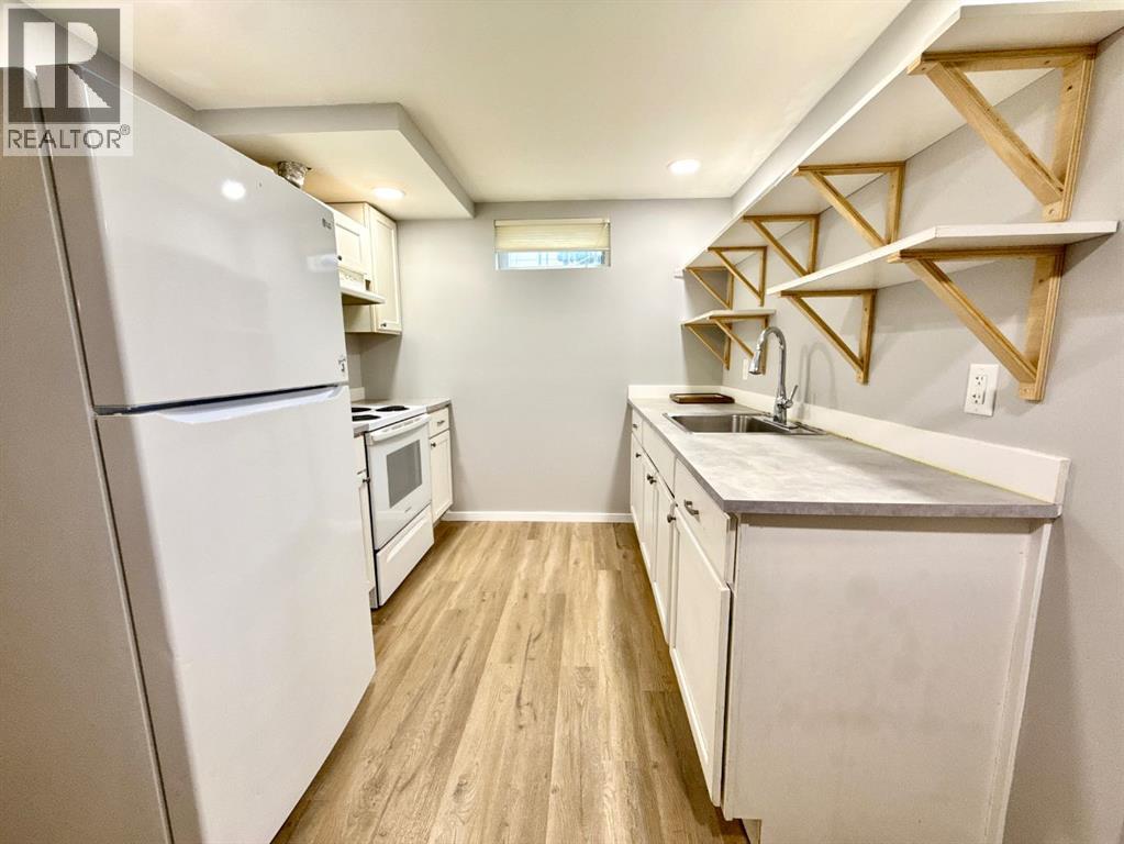 2626 23 Avenue S - 18