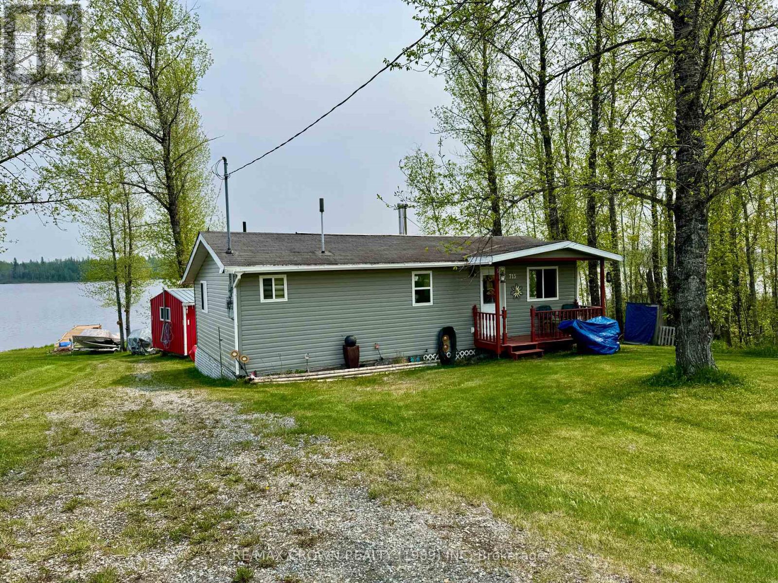 FAUQUIER-STRICKLAND - 715 LAVOIE ROAD - 40