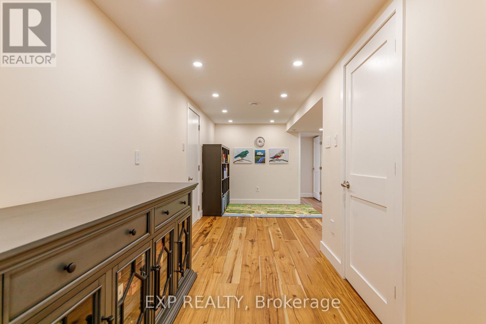 1642 VALMARIE AVENUE - 22