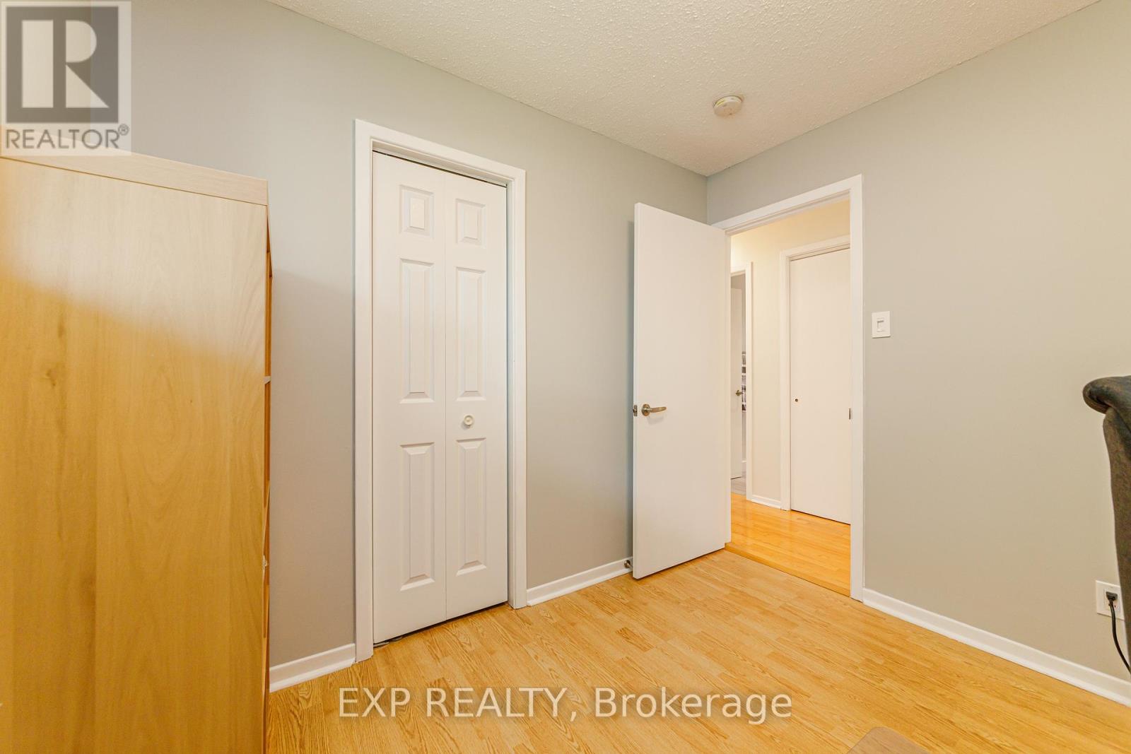 1642 VALMARIE AVENUE - 11