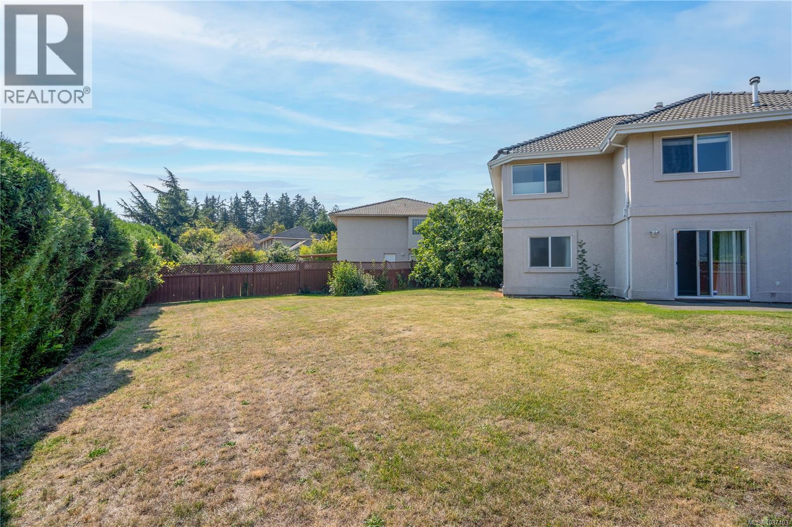 6255 Karen Crt, Central Saanich