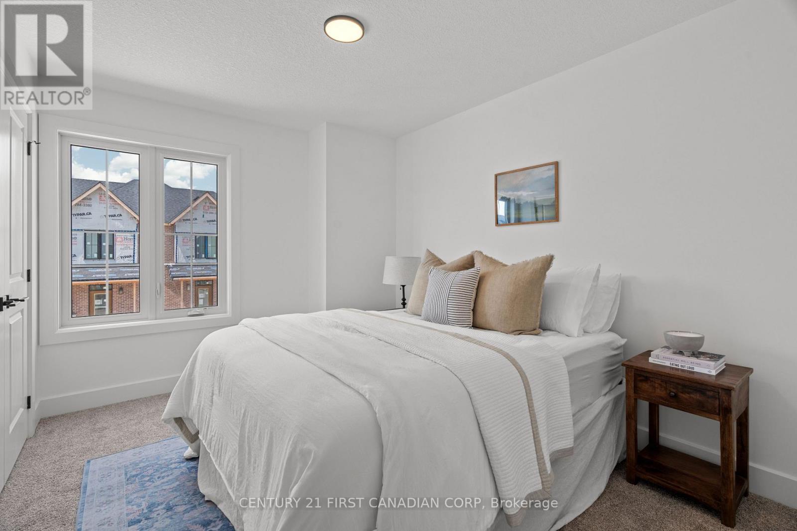 #20(24) 147 SCOTTS DRIVE - 33