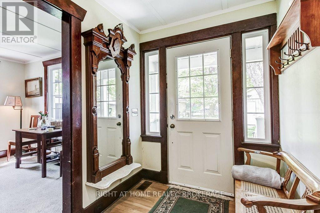 306 PROSPECT POINT ROAD S - 13
