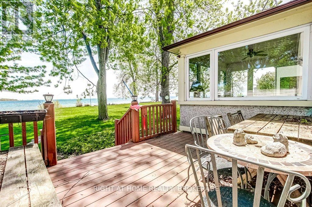 306 PROSPECT POINT ROAD S - 12