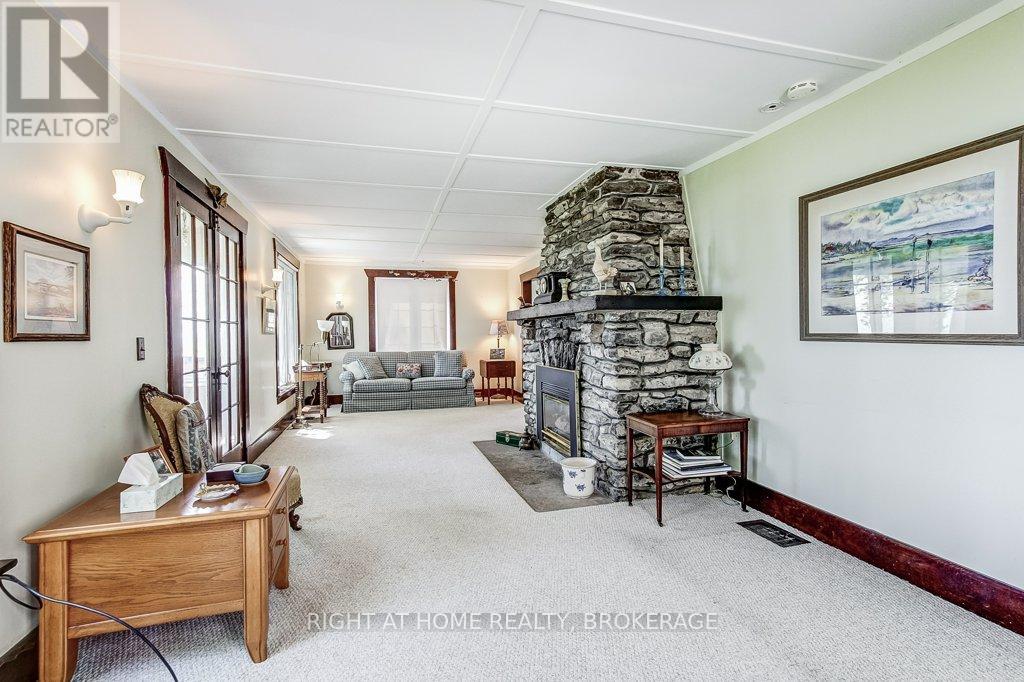 306 PROSPECT POINT ROAD S - 20
