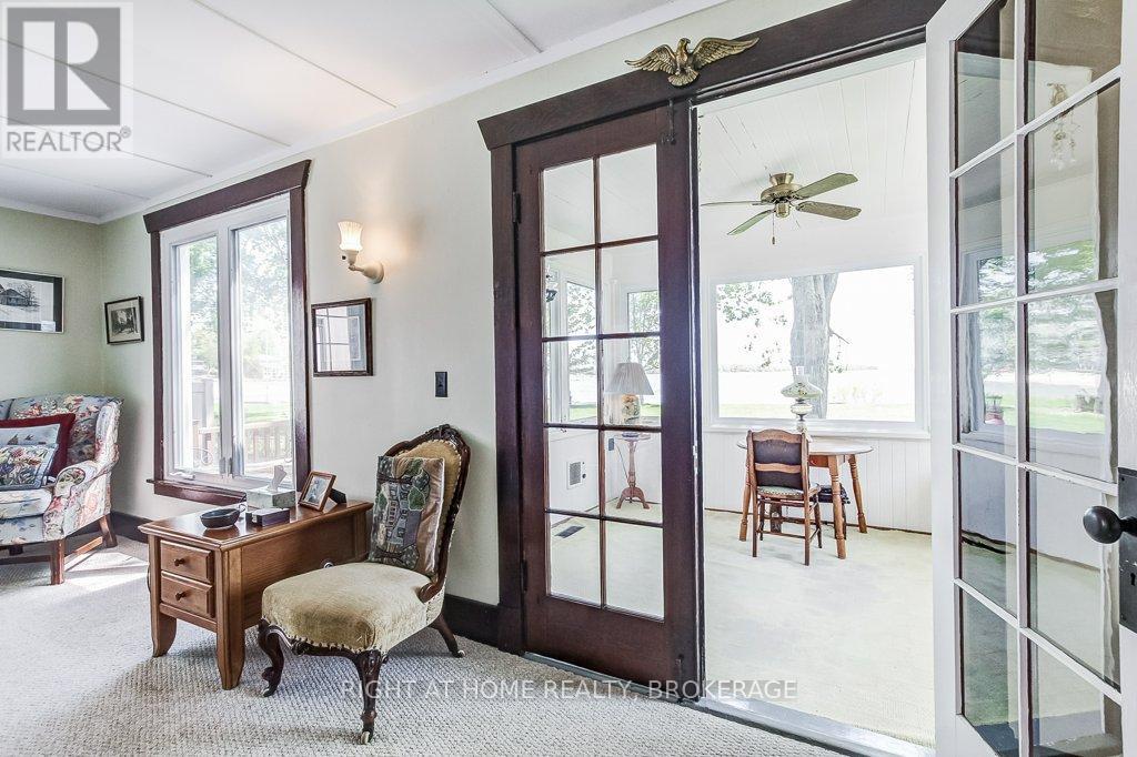 306 PROSPECT POINT ROAD S - 21