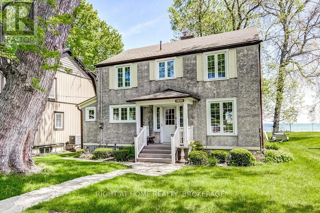 306 PROSPECT POINT ROAD S - 1