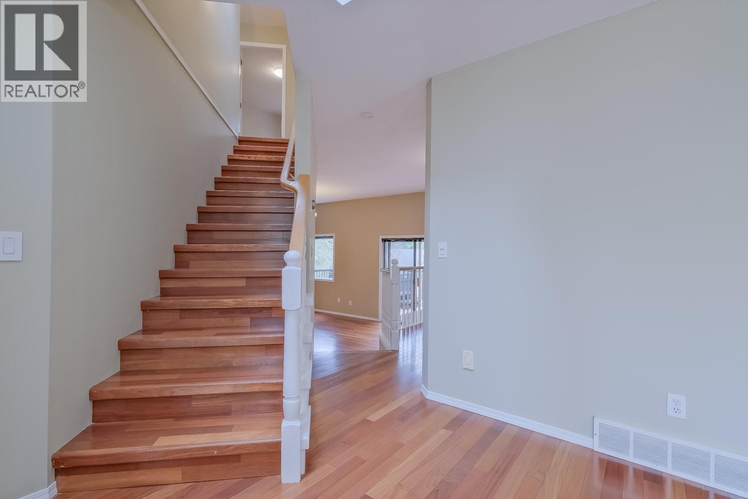  219 Merlin Court, Kelowna
