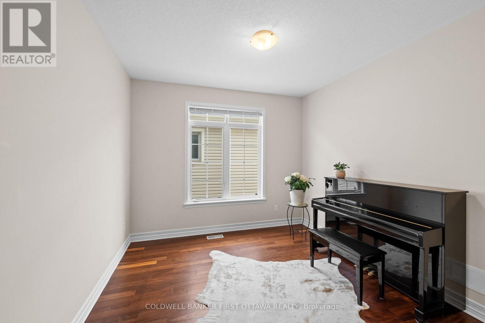 788 KILBIRNIE DRIVE - 18