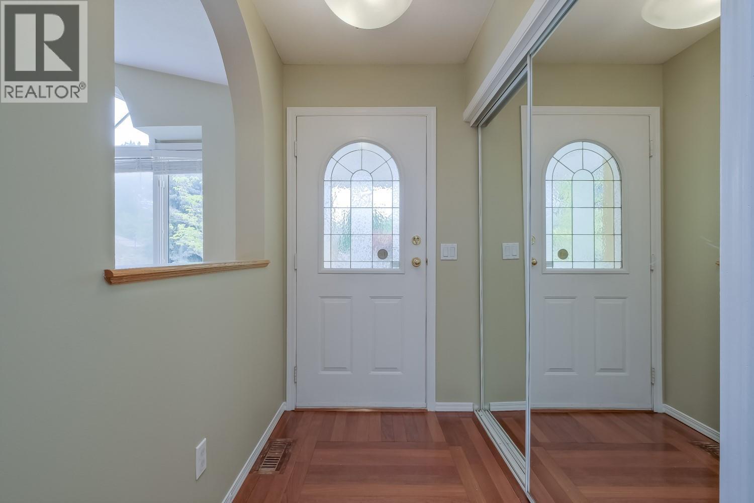  219 Merlin Court, Kelowna