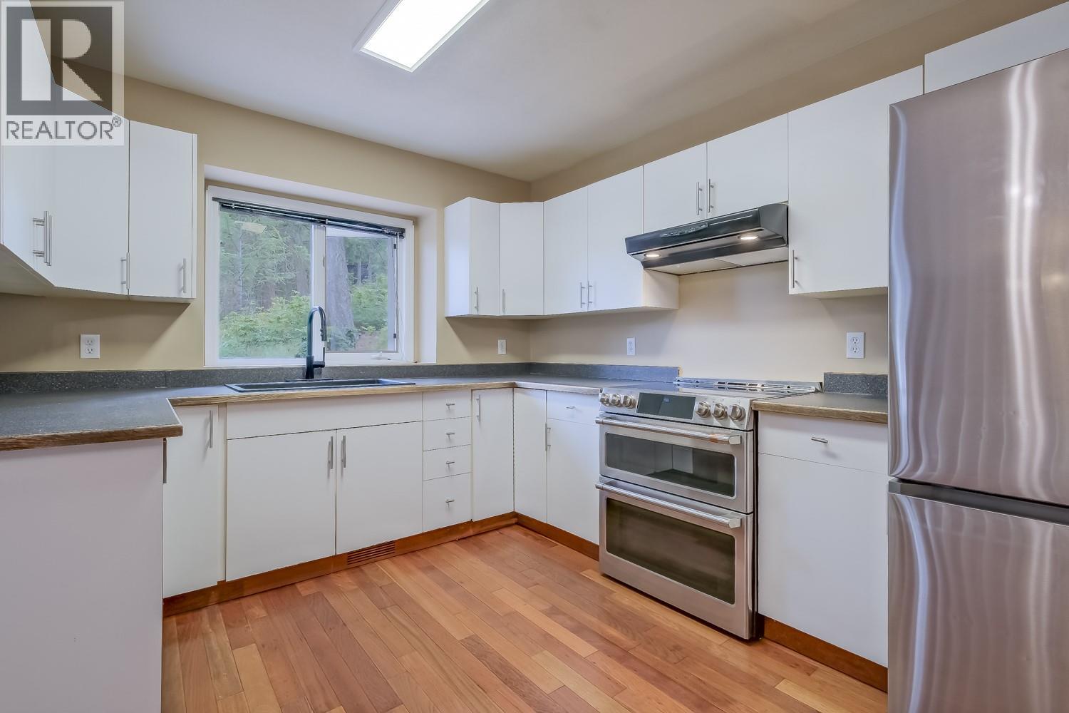  219 Merlin Court, Kelowna