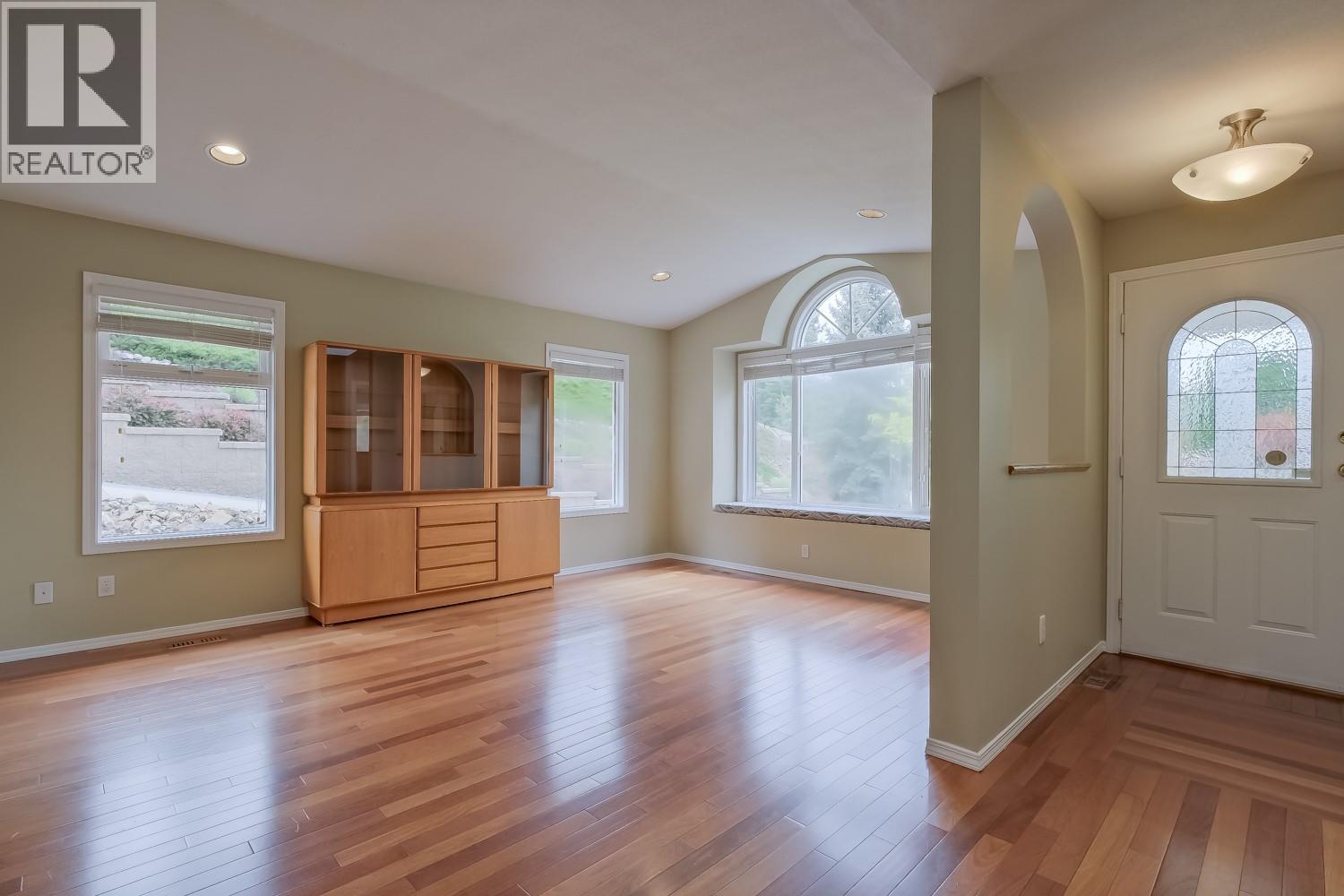  219 Merlin Court, Kelowna