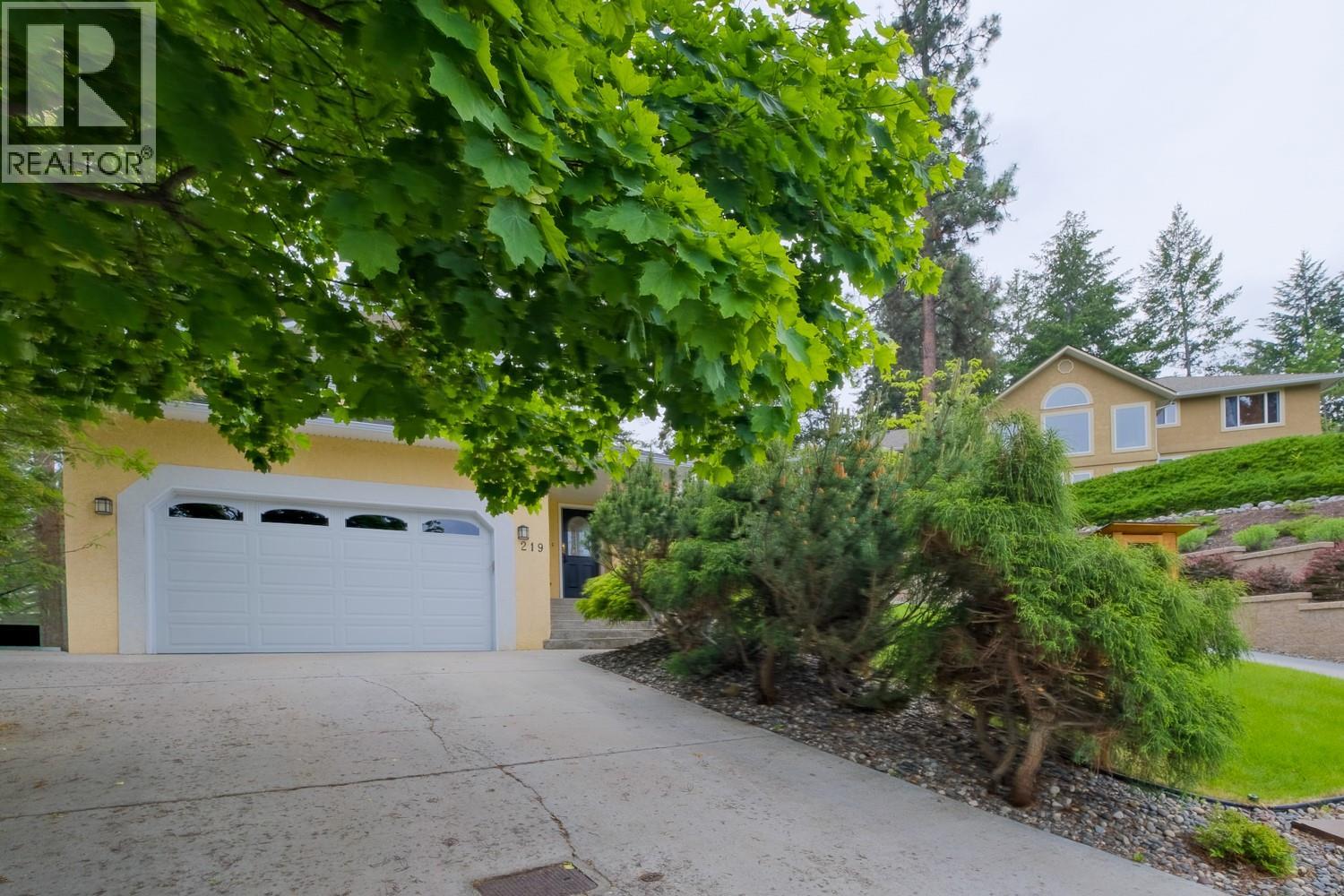  219 Merlin Court, Kelowna