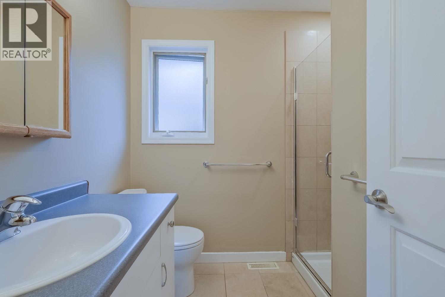  219 Merlin Court, Kelowna