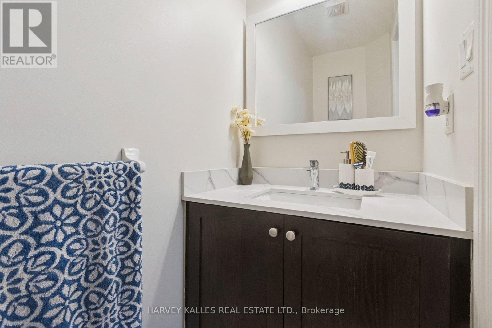 409 TEALBY CRESCENT - 17