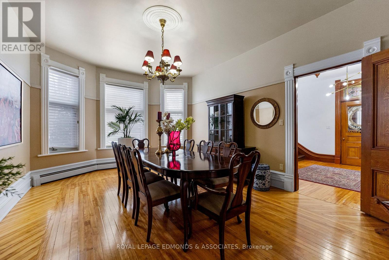 307 MAPLE AVENUE - 10