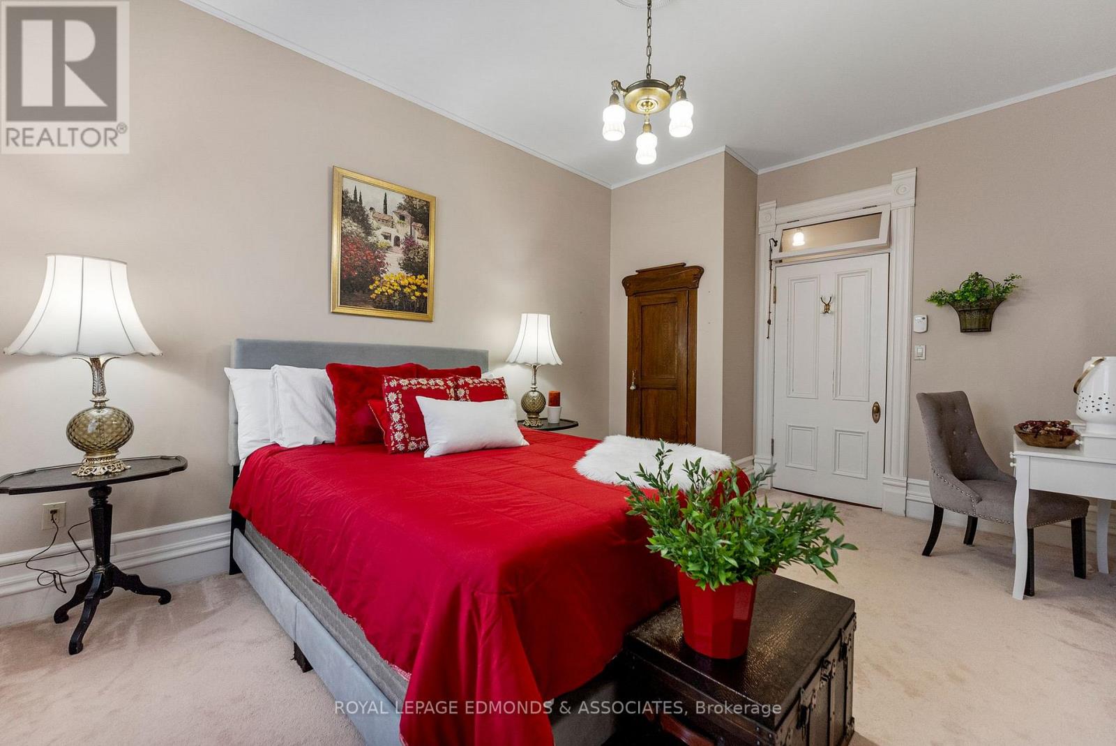 307 MAPLE AVENUE - 22