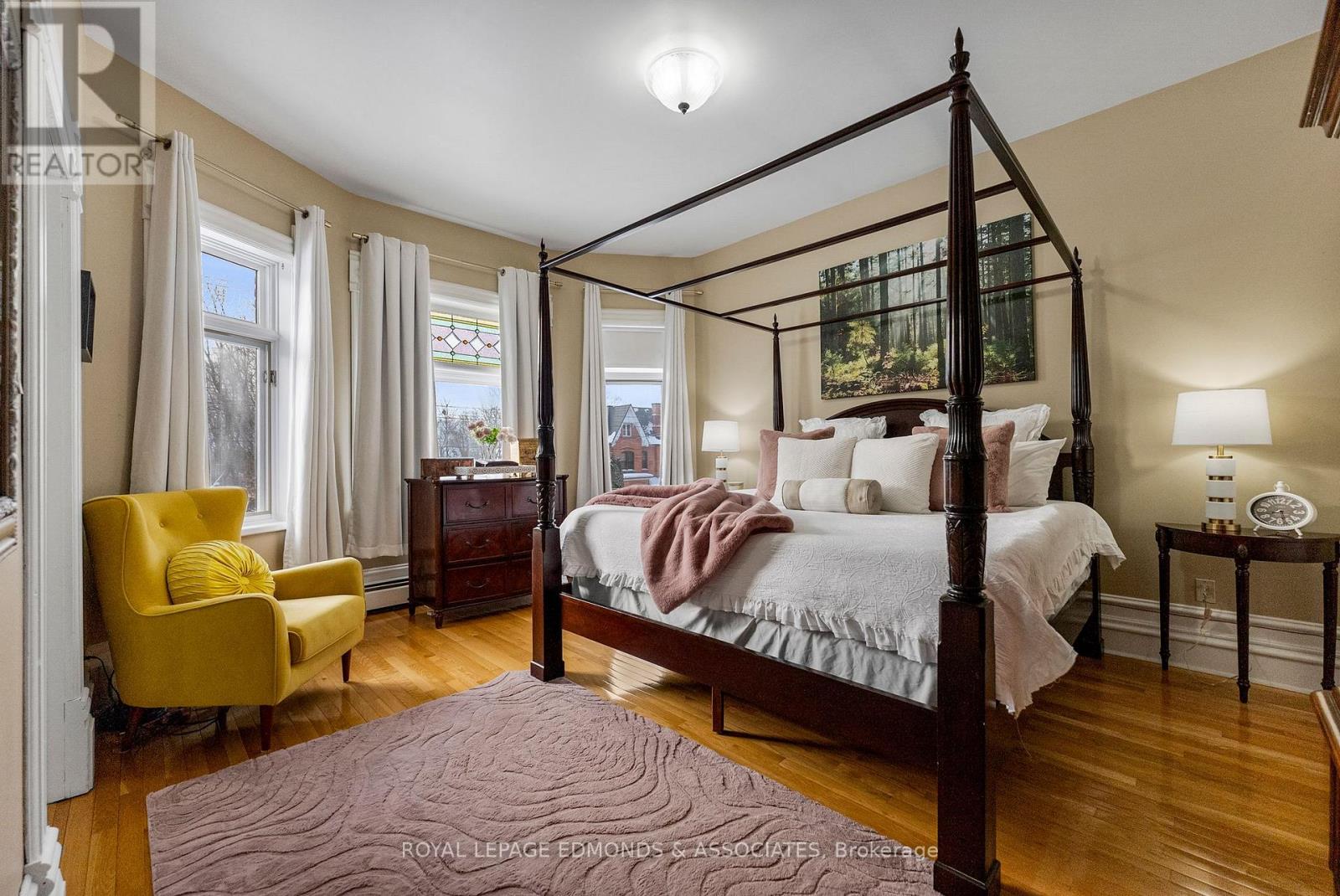 307 MAPLE AVENUE - 19