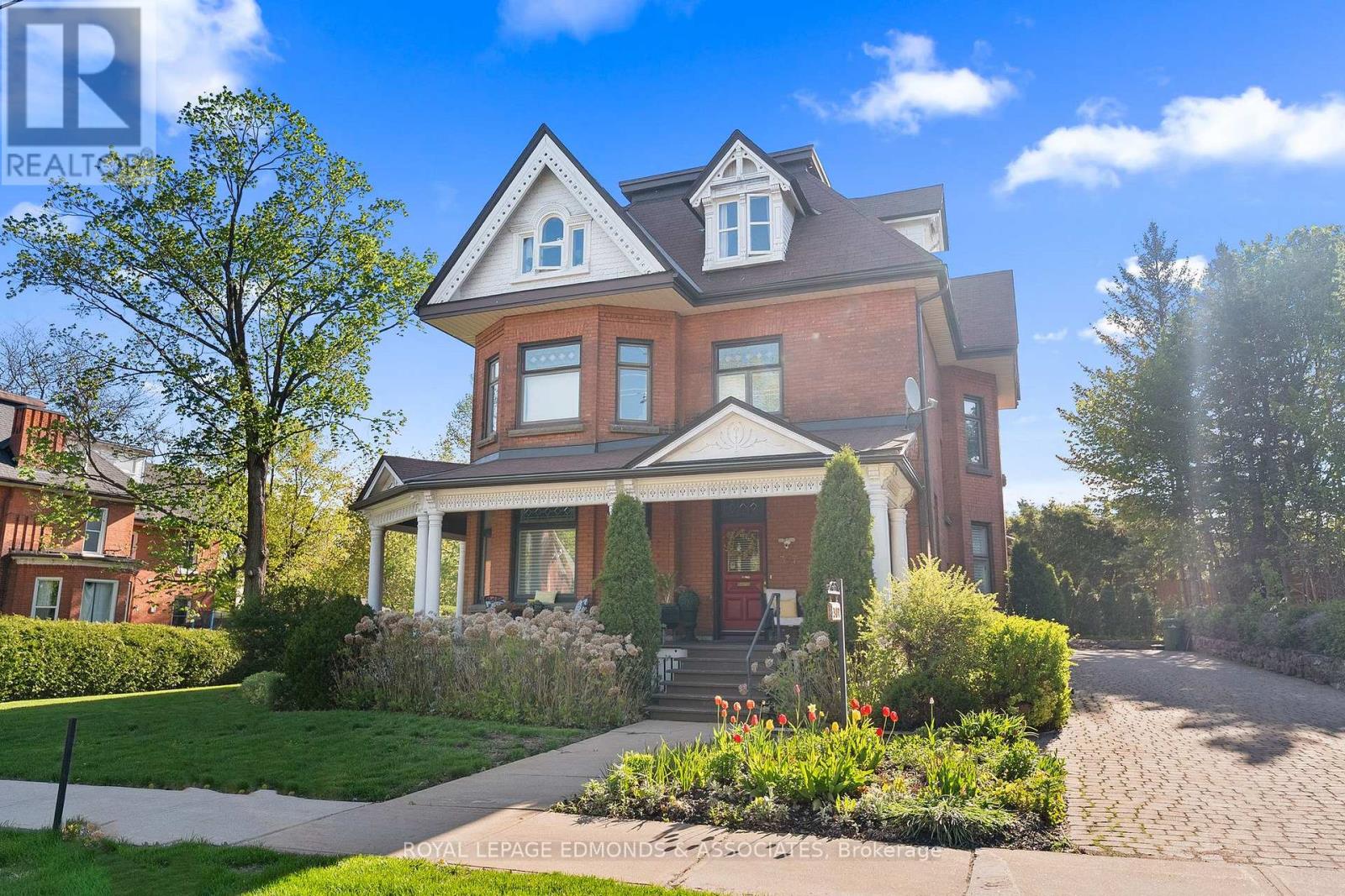 307 MAPLE AVENUE - 3