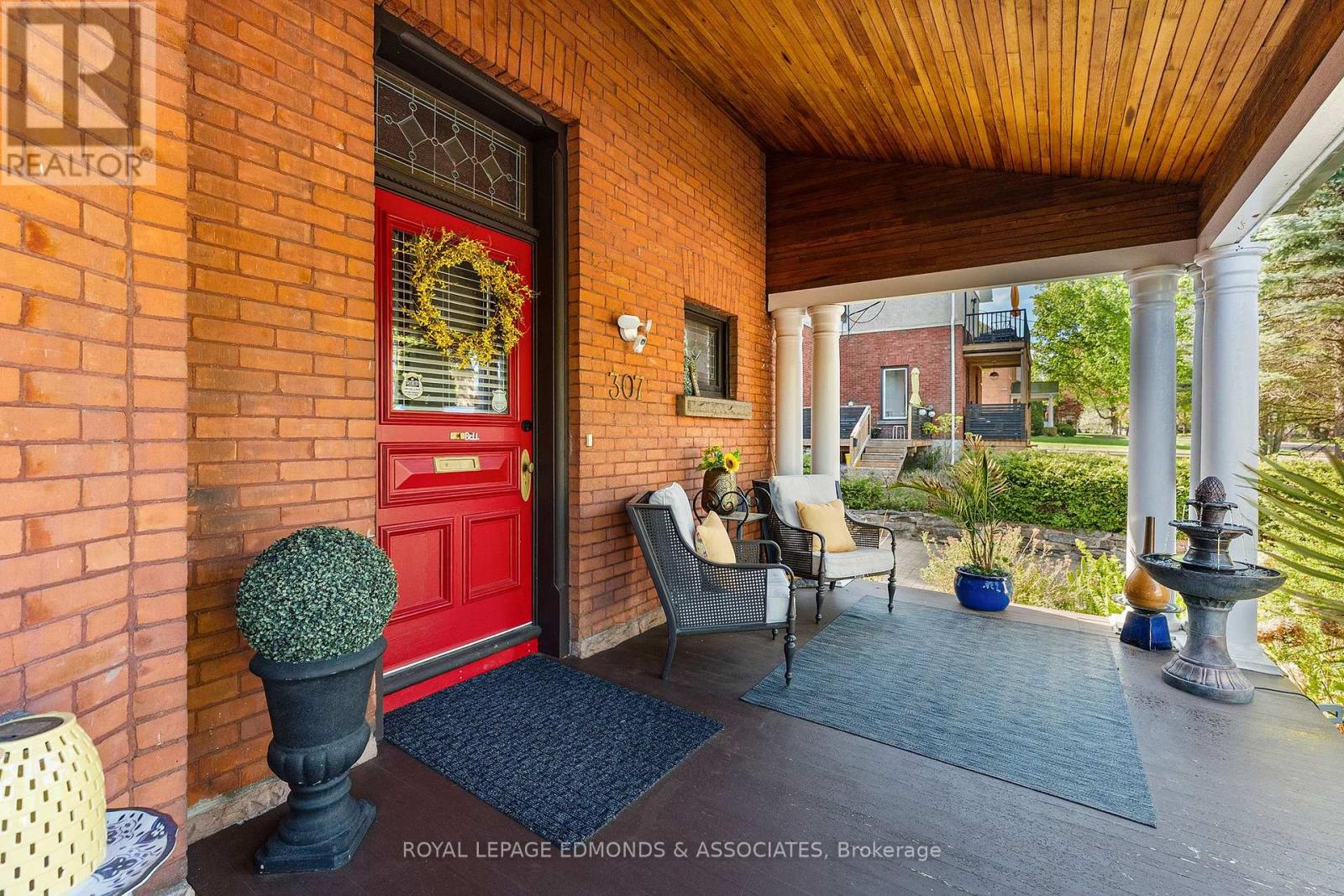 307 MAPLE AVENUE - 38