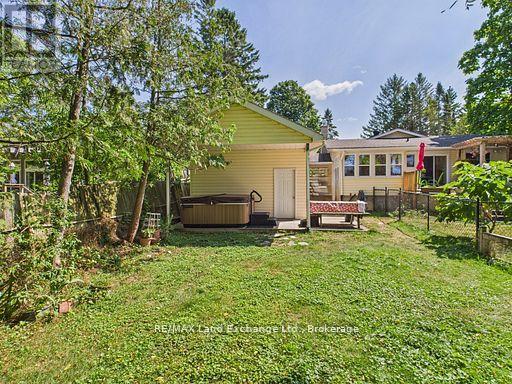 213 HURON ROAD - 29